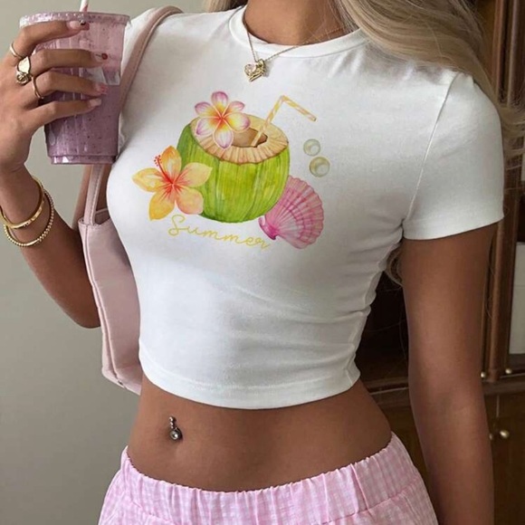 Rebellious Rose Tops - Casual Minimalist Coconut And Starfish Pattern Round Neck Short Sleeve Crop Top